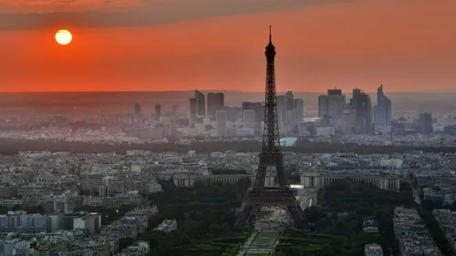 Covid 19 : Pourquoi le mois de septembre pourrait être le plus...